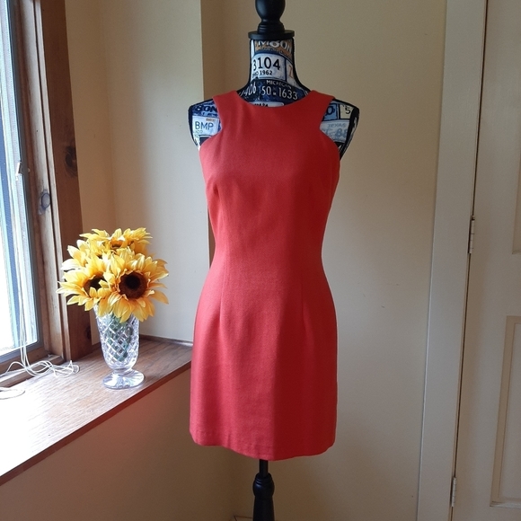 VINTAGE SHEATH DRESS - Picture 2 of 14